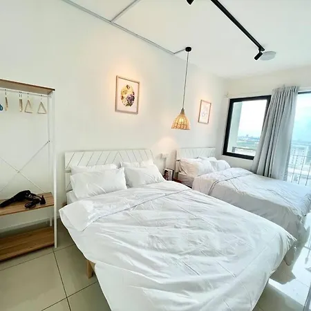 C 1-5 Pax Cozy Home Studio 3Bed Wifi&Tv Trefoil Setia Alam Sccc Exterior photo