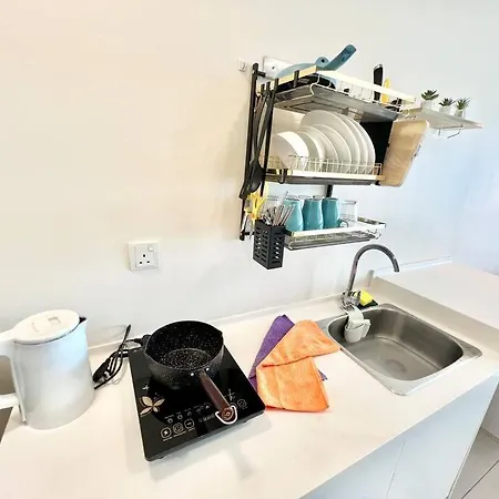 C 1-5 Pax Cozy Home Studio 3Bed Wifi&Tv Trefoil Setia Alam Sccc Exterior photo
